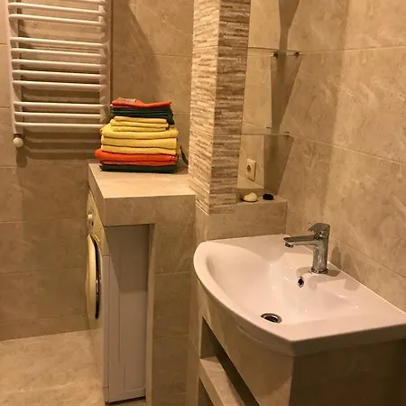 Apartment Bilya Taurusu *