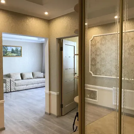 Apartment Bilya Taurusu *